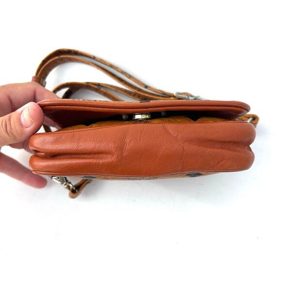 MCM Mini Visetos Crossbody Bag Micro Purse Monogram Cognac Camel Logo Tan - Picture 7 of 13
